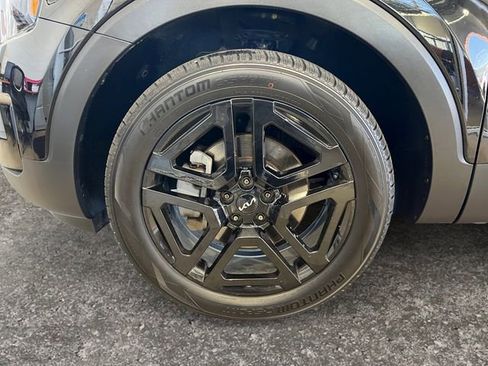 Certified 2024 Kia Telluride SX Prestige X-Line AWD/4WD image 12