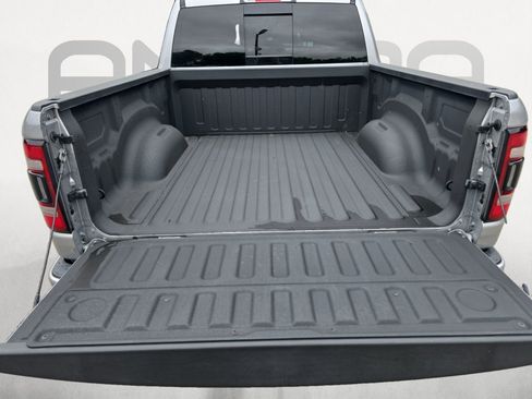 Used 2022 RAM 1500 Limited w/ Night Edition AWD/4WD image 14
