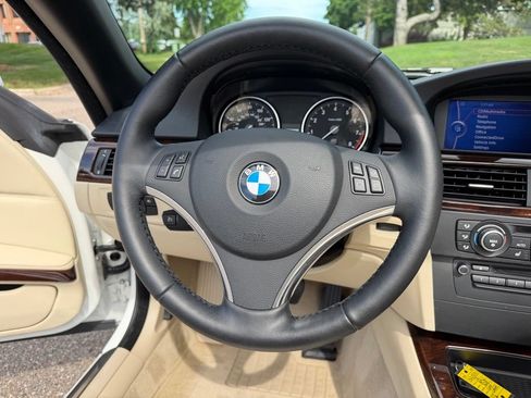 Used 2012 BMW 328i Convertible RWD image 55