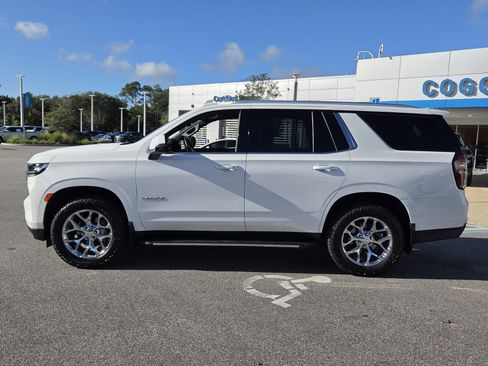 Used 2023 Chevrolet Tahoe LT w/ Luxury Package AWD/4WD image 2