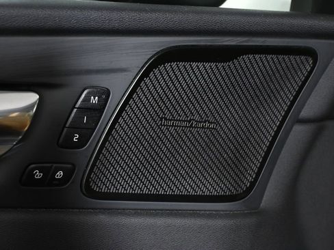 Used 2021 Volvo XC60 T5 Inscription w/ Climate Package image 30