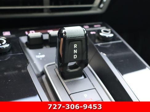 Used 2024 Porsche 911 Cabriolet image 27