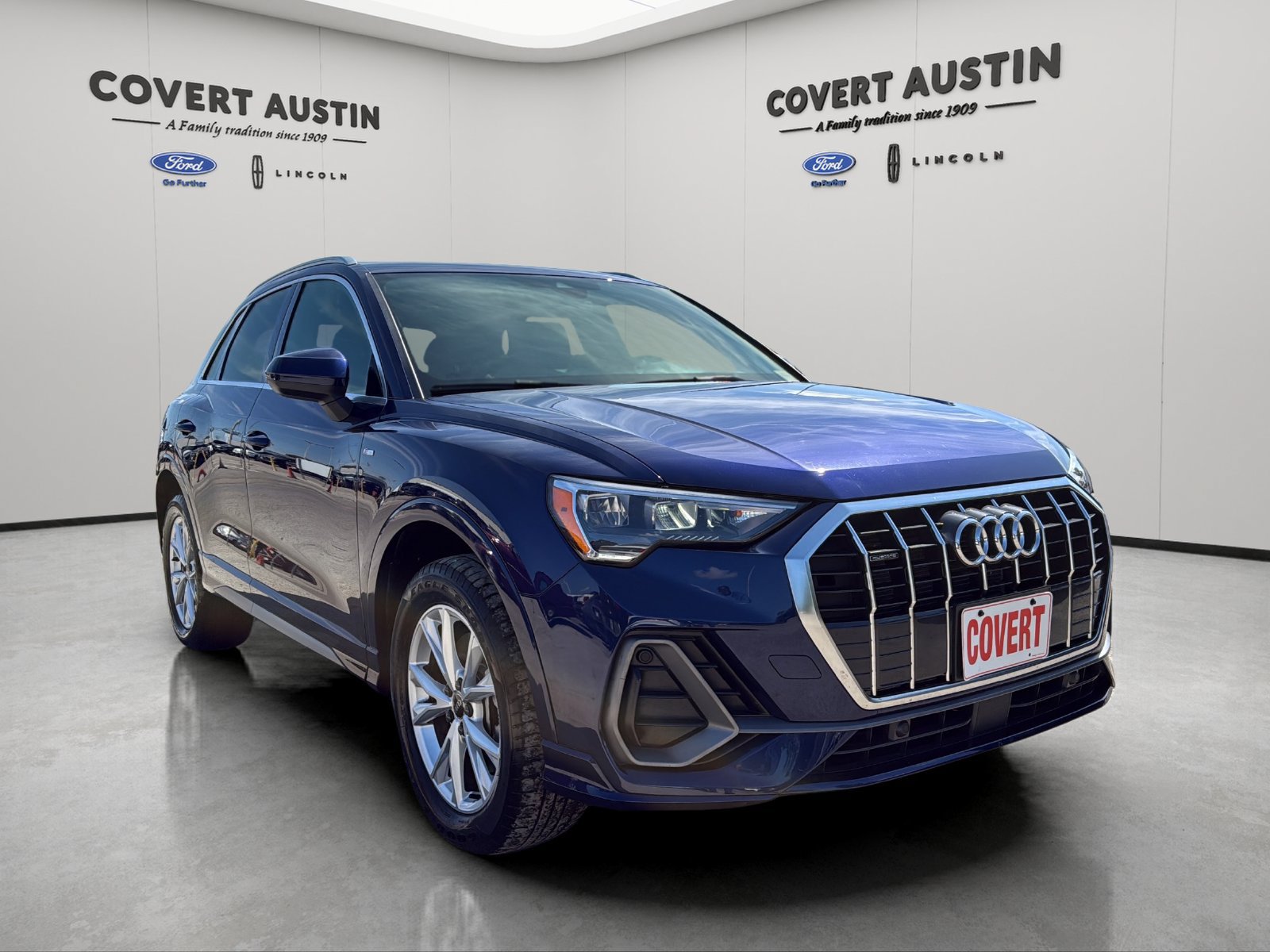 Used 2022 Audi Q3 2.0T Premium AWD/4WD image 3