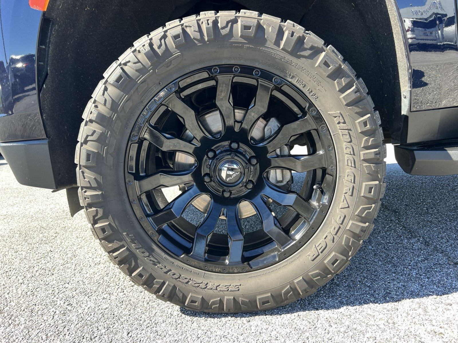 Used 2021 Chevrolet Tahoe RST w/ Luxury Package AWD/4WD image 12
