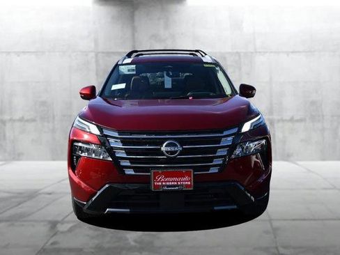 New 2026 Nissan Rogue Platinum image 4