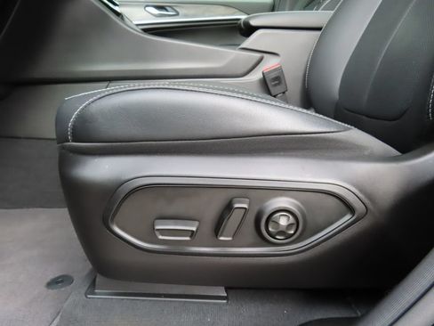 Certified 2026 Jeep Grand Cherokee Limited AWD/4WD image 8