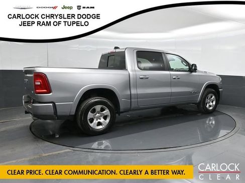 Used 2025 RAM 1500 Big Horn AWD/4WD image 3