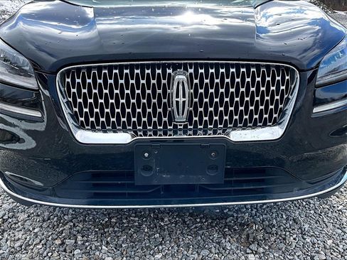 Used 2021 Lincoln Corsair AWD w/ Premium Package image 26