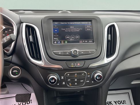 Used 2024 Chevrolet Equinox LT FWD image 20