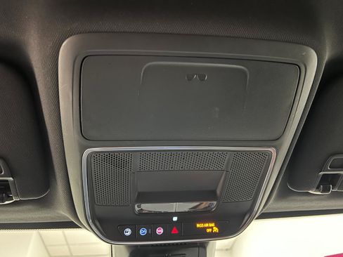 Used 2026 Chevrolet Equinox RS w/ Convenience Package III FWD image 64