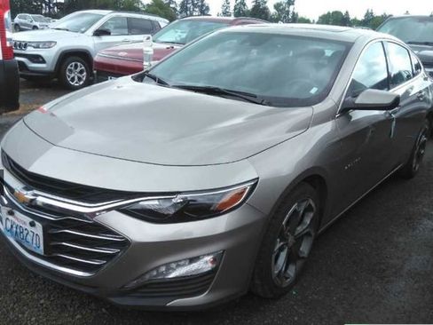 Used 2024 Chevrolet Malibu LT FWD image 1