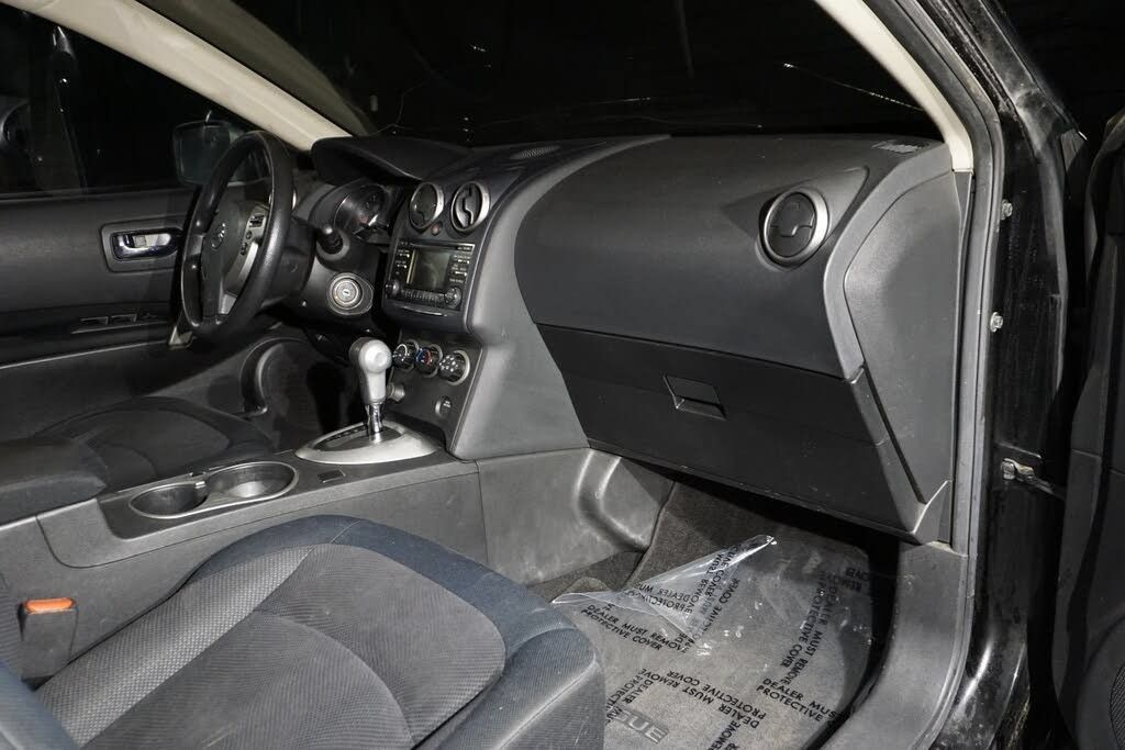 Used 2013 Nissan Rogue S w/ Special Edition Pkg AWD/4WD image 13