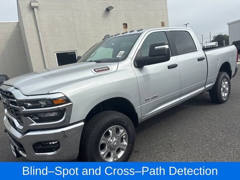 New 2026 RAM 2500 Big Horn AWD/4WD image 6