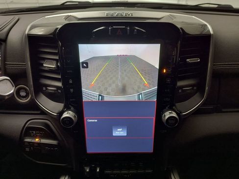 Used 2022 RAM 2500 Laramie w/ Night Edition image 25