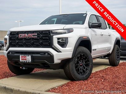 New 2026 GMC Canyon Elevation w/ Convenience Package