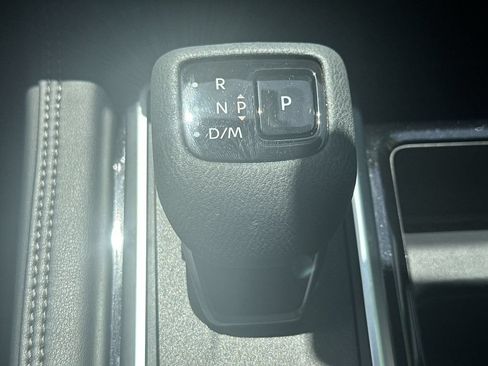 Used 2024 Nissan Pathfinder Platinum w/ Cargo Package FWD image 34