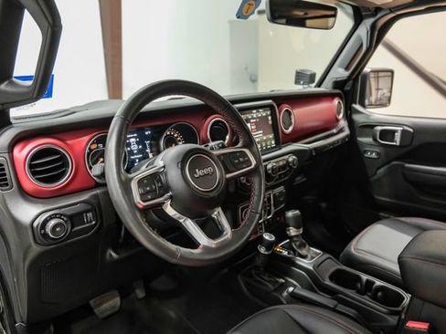 Used 2023 Jeep Wrangler Unlimited Rubicon w/ Safety Group AWD/4WD image 3