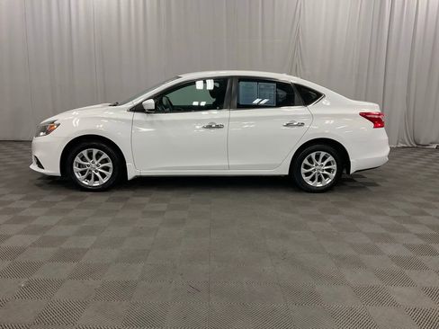Used 2019 Nissan Sentra SV image 9