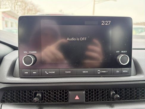 Used 2025 Honda CR-V Sport image 25