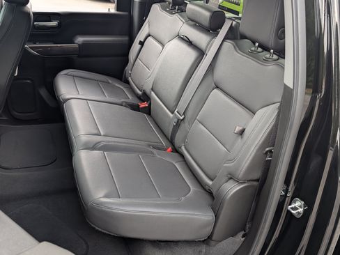 Used 2022 Chevrolet Silverado 3500 LT w/ Convenience Package AWD/4WD image 17
