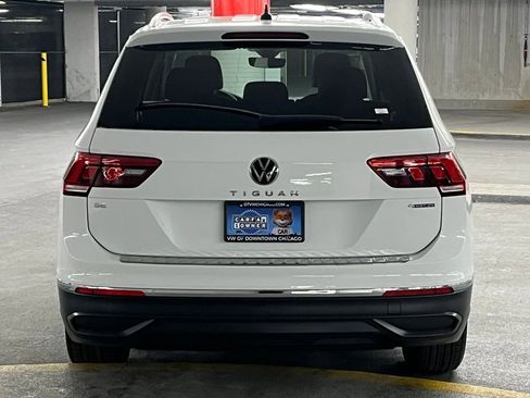 Used 2022 Volkswagen Tiguan SE image 30