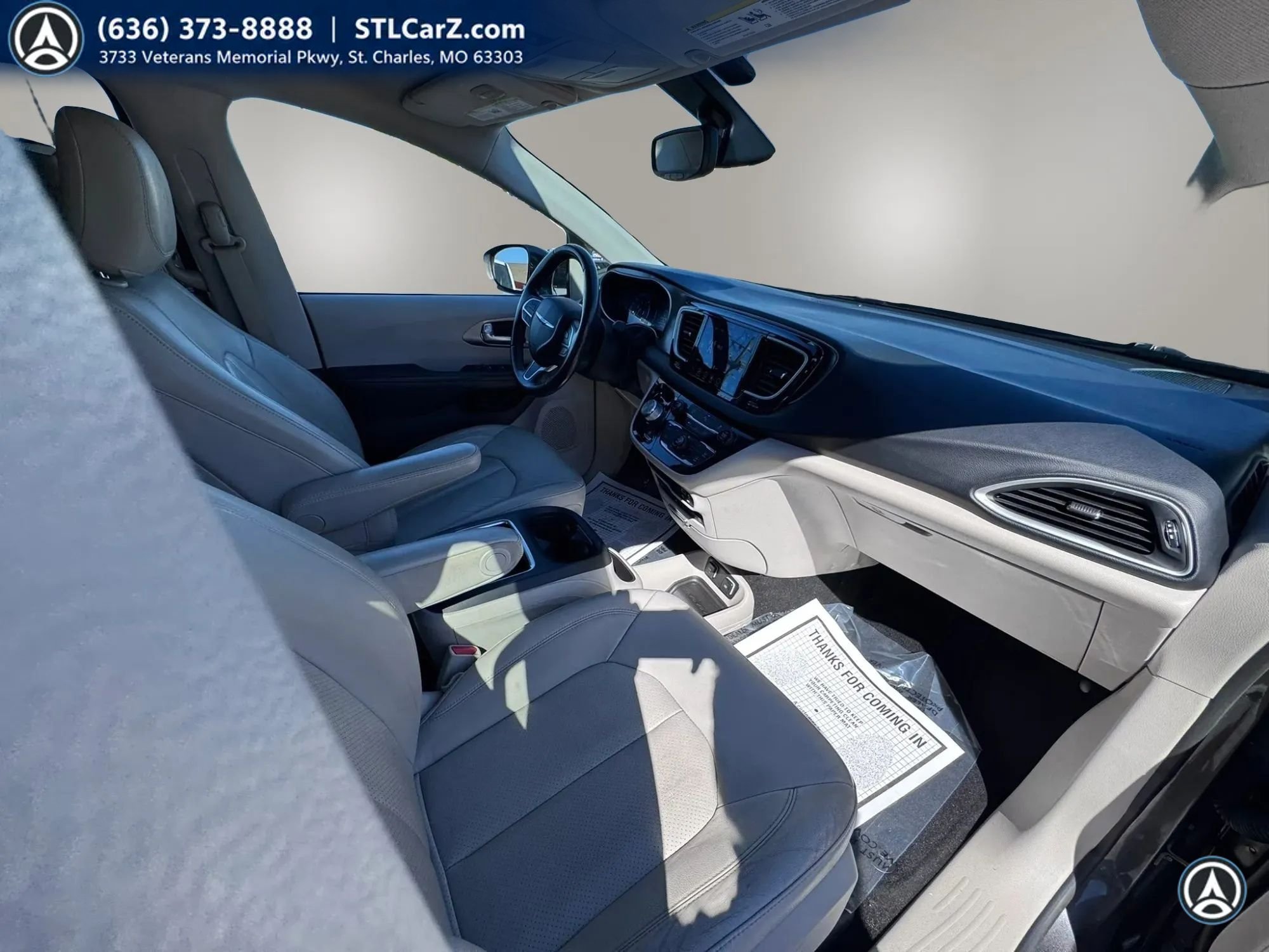 Used 2020 Chrysler Pacifica Touring-L Plus FWD image 17