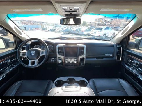 Used 2017 RAM 1500 Laramie image 9