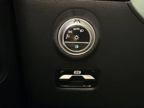 Certified 2023 Mercedes-Benz C 300 Sedan image 32