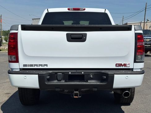 Used 2008 GMC Sierra 1500 Denali AWD/4WD image 4