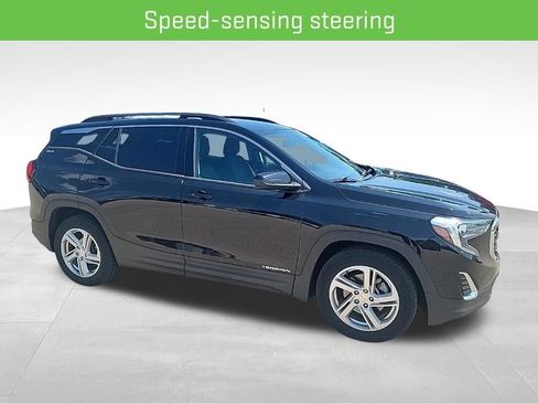 Used 2018 GMC Terrain SLE w/ Driver Convenience Package FWD image 18