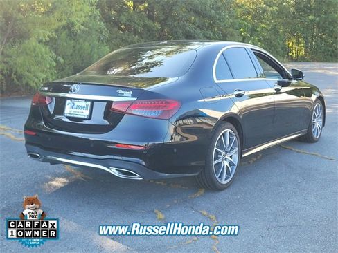 Used 2022 Mercedes-Benz E 350 Sedan image 3