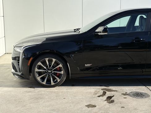 Certified 2024 Cadillac CT4 V Blackwing w/ Driver Assist Package image 5