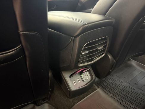 Used 2019 Lincoln MKZ Reserve image 17