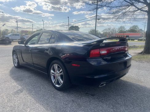 Used 2012 Dodge Charger SXT Plus image 6
