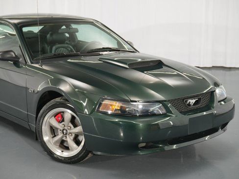 Used 2001 Ford Mustang GT image 11