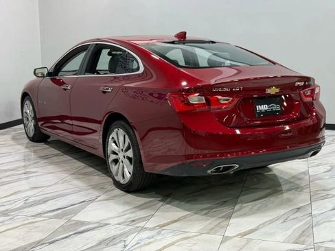Used 2018 Chevrolet Malibu Premier w/ Premier Sun and Wheel Package FWD image 8