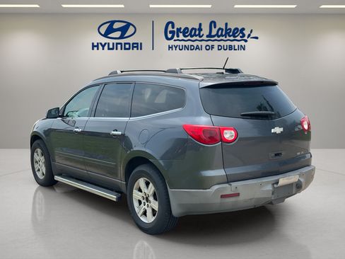 Used 2011 Chevrolet Traverse LT w/ Personal Connectivity Package AWD/4WD image 3