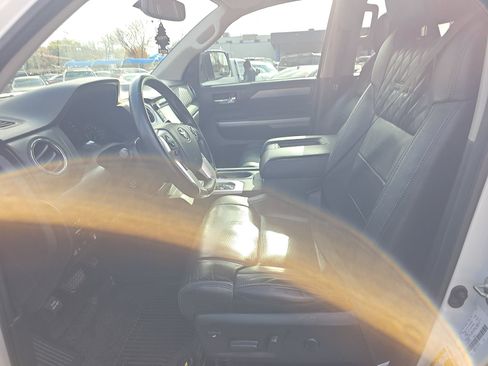 Used 2019 Toyota Tundra Platinum image 13