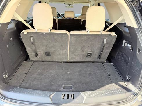 Used 2021 Ford Explorer 2WD image 28