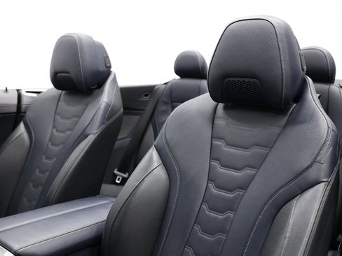 Used 2020 BMW 840i 840i Convertible 2D w/ M Sport Package image 14