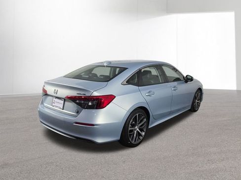Used 2023 Honda Civic Touring image 12