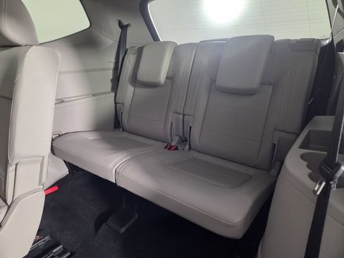 Used 2023 Volkswagen Atlas SE AWD/4WD image 26