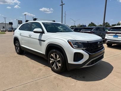 New 2026 Volkswagen Atlas Cross Sport SE