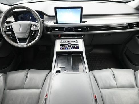 Used 2020 Lincoln Aviator Reserve w/ Equipment Group 202A AWD/4WD image 24