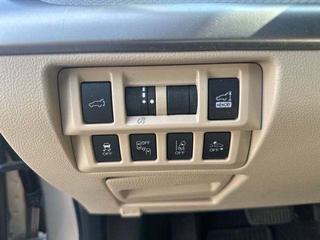 Used 2018 Subaru Outback 2.5i Premium AWD/4WD image 14