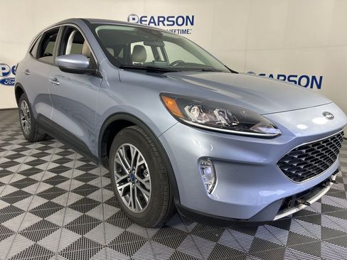 Used 2022 Ford Escape SEL w/ Technology Package image 3