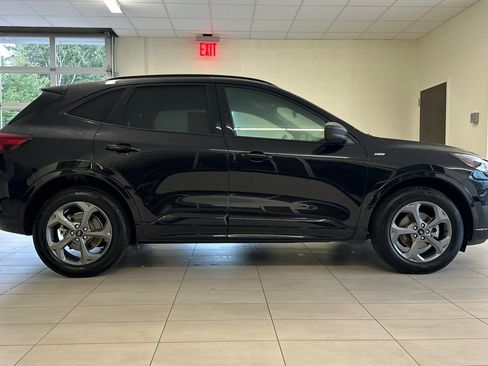 Certified 2023 Ford Escape ST-Line w/ Tech Pack #1 image 3