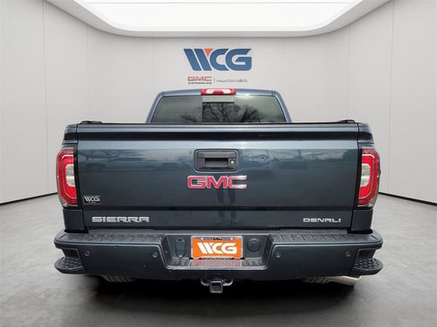 Used 2018 GMC Sierra 1500 Denali w/ Denali Ultimate Package image 12