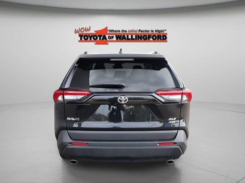 Certified 2025 Toyota RAV4 XLE AWD/4WD image 10