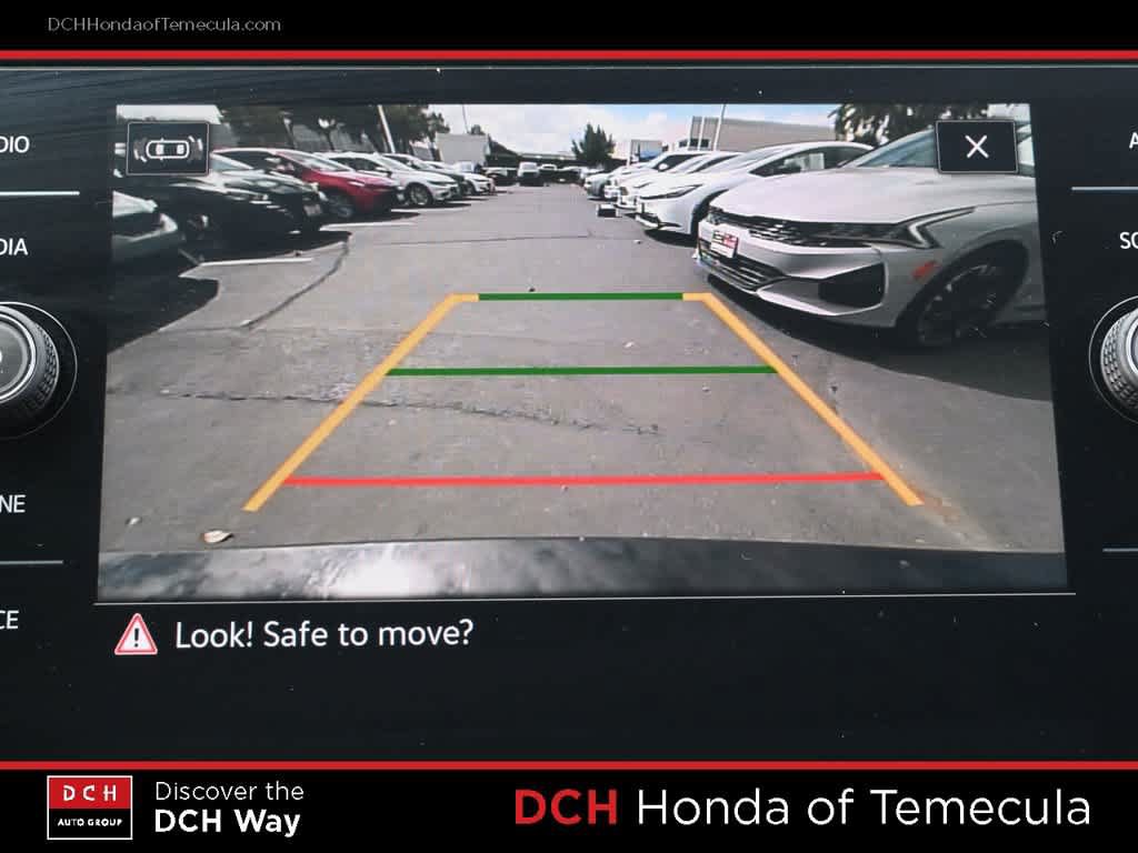 Used 2024 Volkswagen Tiguan SE R-Line FWD image 13